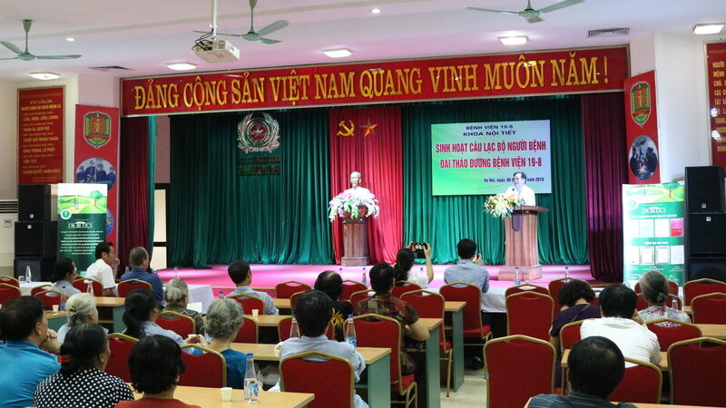 DK-Betics chia sẻ kiến thức phòng và điều trị bệnh cùng câu lạc bộ đái tháo đường Bệnh viện 198