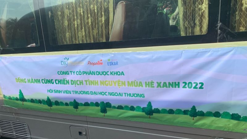DK Pharma đồng hành cùng hoạt động tình nguyện “Mùa hè xanh 2022” Đại học Ngoại Thương