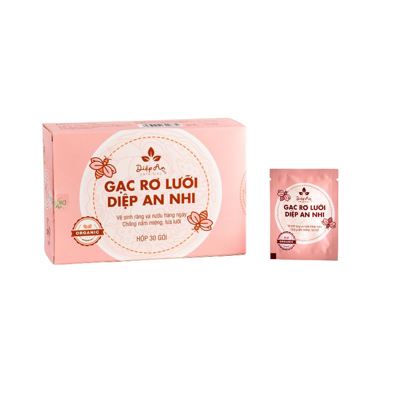Gạc rơ lưỡi Diệp An Nhi